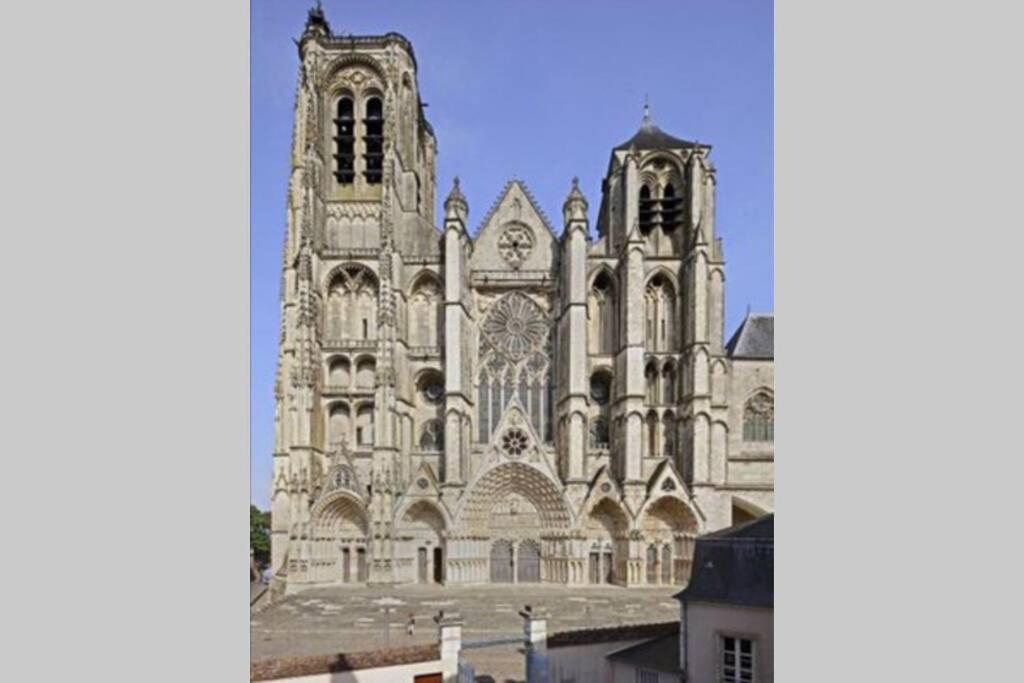 Appartement Entier Bourges Avaricum Centre Ville מראה חיצוני תמונה